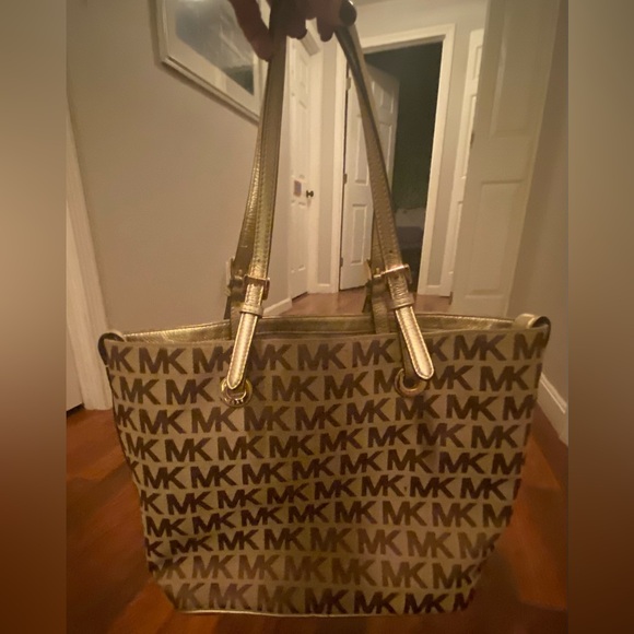 Vintage Michael Kors tote. Excellent condition. - Picture 2 of 9